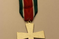 10.-Sotarautatiemuodostelmien-risti-ISO-taka