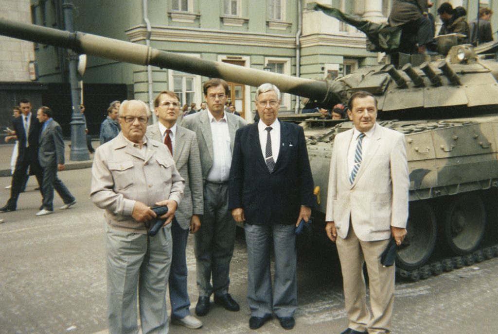 veteraanijärjestöjen edustajat Neuvostoliitossa 1991