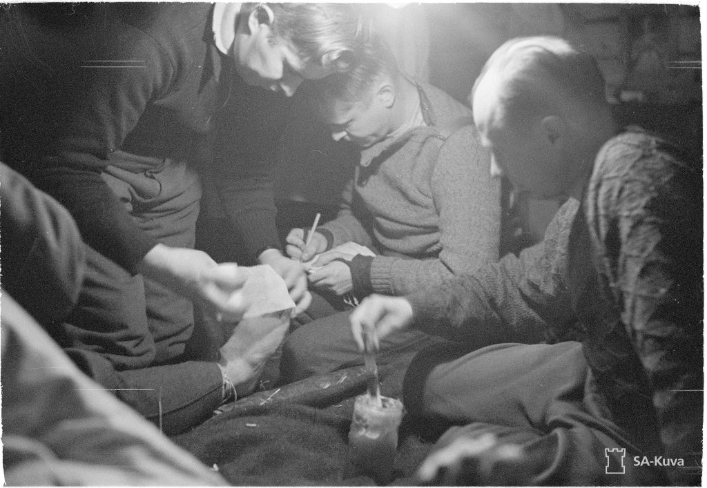 Paleltunutta jalkaa hoidetaan Kuhmossa jsp:ssä 1940